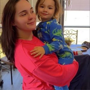 Meet your Posher, Isabella